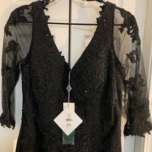 NWT Beaded Special Occasions| Prom| Mermaid Gown!